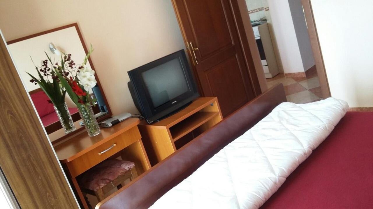 Apartmani Becici Δωμάτιο φωτογραφία