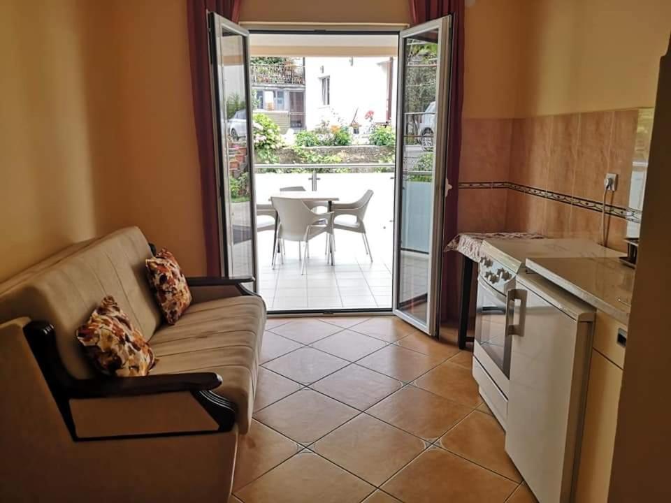 Apartmani Becici Δωμάτιο φωτογραφία