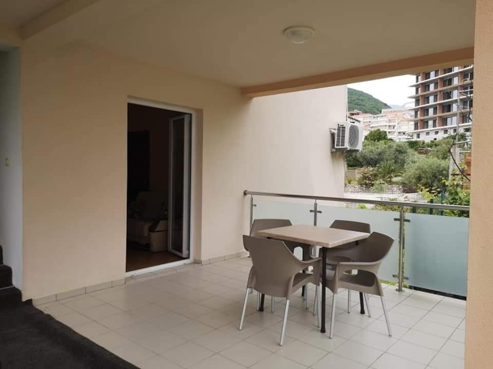 Apartmani Becici Δωμάτιο φωτογραφία