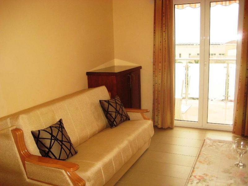 Apartmani Becici Δωμάτιο φωτογραφία
