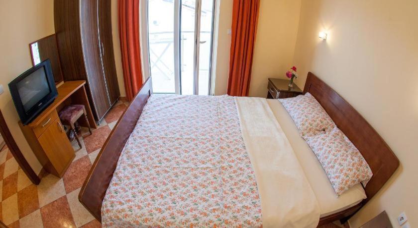 Apartmani Becici Εξωτερικό φωτογραφία
