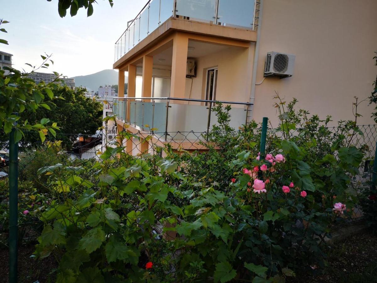 Apartmani Becici Εξωτερικό φωτογραφία